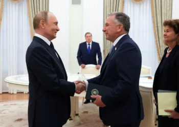 EUA vão aplicar sanções secundárias à Rússia na sexta-feira