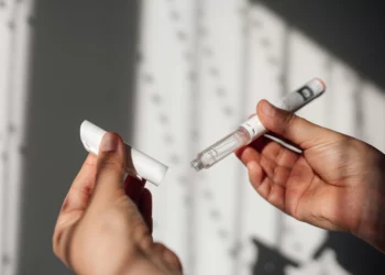 Fiocruz e EMS firmam acordo para produção 100% nacional de canetas para obesidade