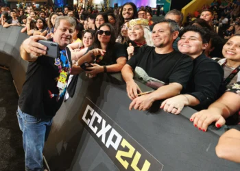 TikTok será plataforma de vídeo oficial da CCXP25 em parceria com Omelete