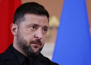 “A paz nasce da pressão sobre o agressor”. Zelensky pede aos aliados mais sanções à Rússia