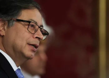 Presidente da Colômbia acusa EUA de violar águas do país e matar pescador