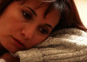 Menopausa: quando os hormônios diminuem, a pele sente