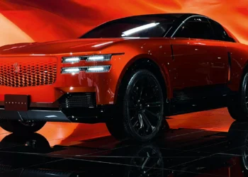 Century, da Toyota, se prepara para ganhar novos mercados e competir com Rolls-Royce e Bentley