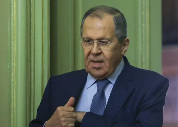 Rússia ameaça com “resposta forte” se Europa destacar militares para Kiev