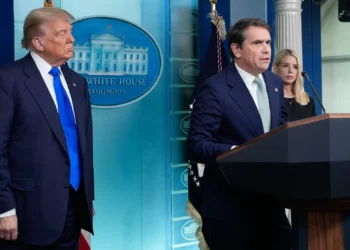 Caso Epstein: Justiça garante que remoção de ficheiros não envolve Donald Trump