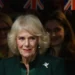 Rainha Camilla revela agressão sexual nos anos 1960 e apela ao combate à violência doméstica