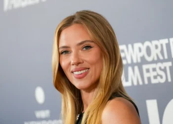 Celebridades do cinema lançam campanha anti-IA: “Não é progresso. É roubo”