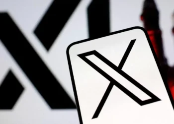 Bruxelas anuncia investigação ao Grok devido a “imagens sexualmente explícitas manipuladas”