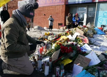 Agentes envolvidos na morte de Alex Pretti e Nicole Good em Minneapolis suspensos