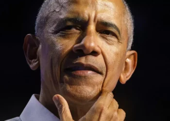 “São reais, mas nunca os vi”. Obama clarifica comentários sobre extraterrestres