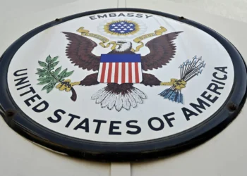 EUA ordenam retirada do pessoal não essencial da embaixada em Beirute