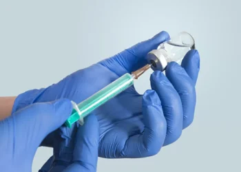 Como a polilaminina chega a pacientes mesmo sem aprovação da Anvisa?